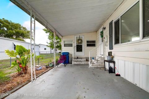 A home in BROOKSVILLE