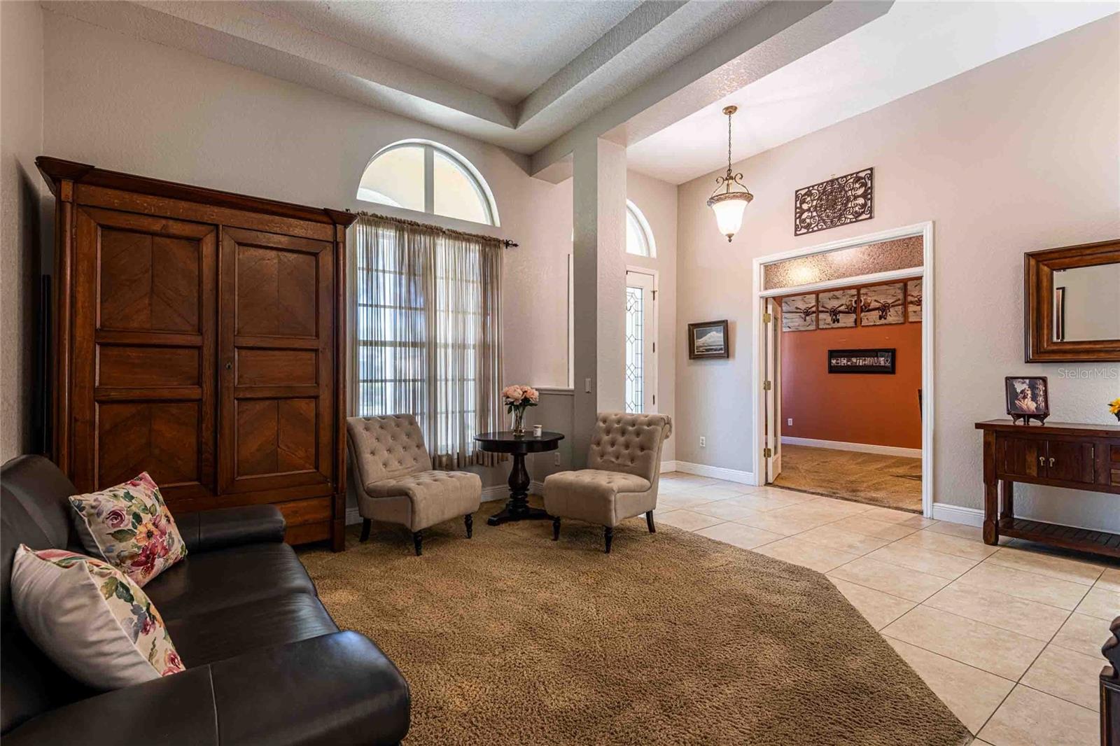 RIVER HILLS COUNTRY CLUB PARCE - Residential