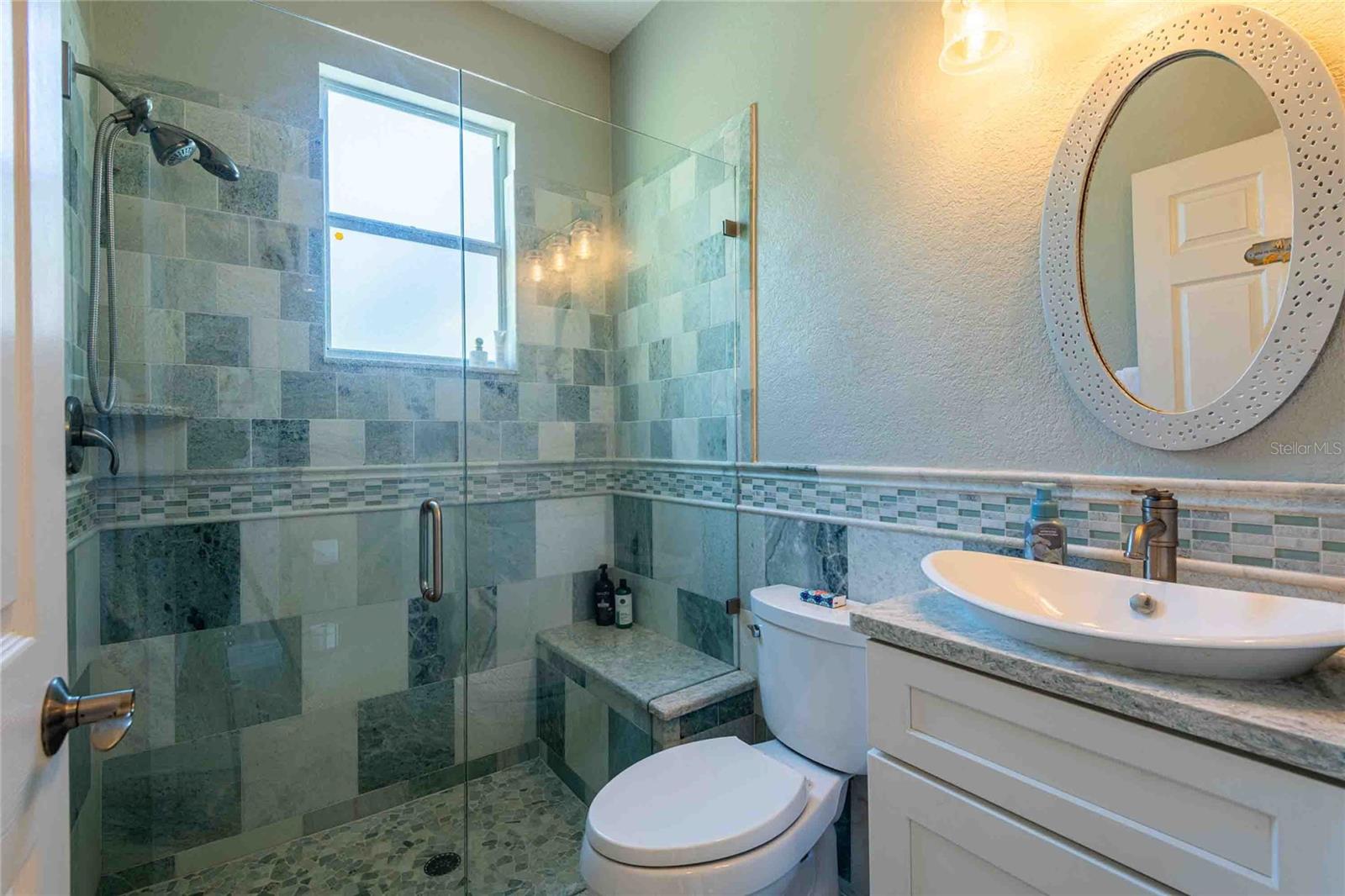 RIVER HILLS COUNTRY CLUB PARCE - Residential