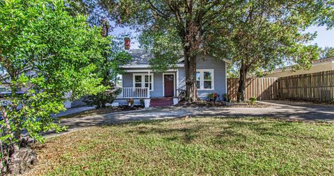 A home in TAMPA