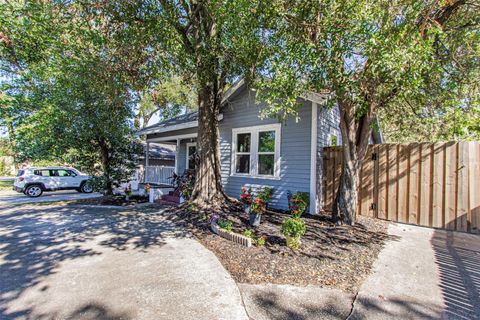 A home in TAMPA