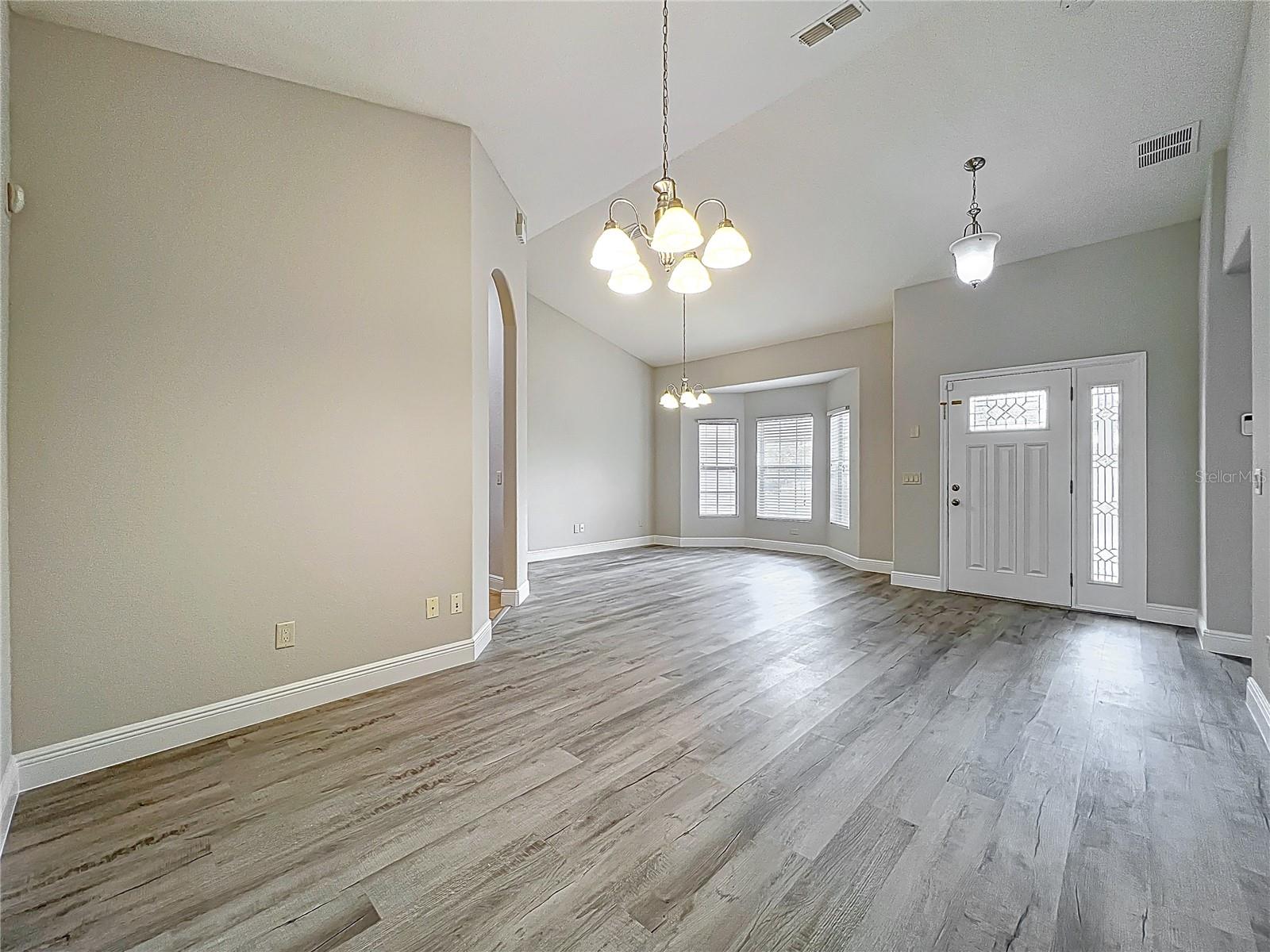 404 WILSHIRE DRIVE
