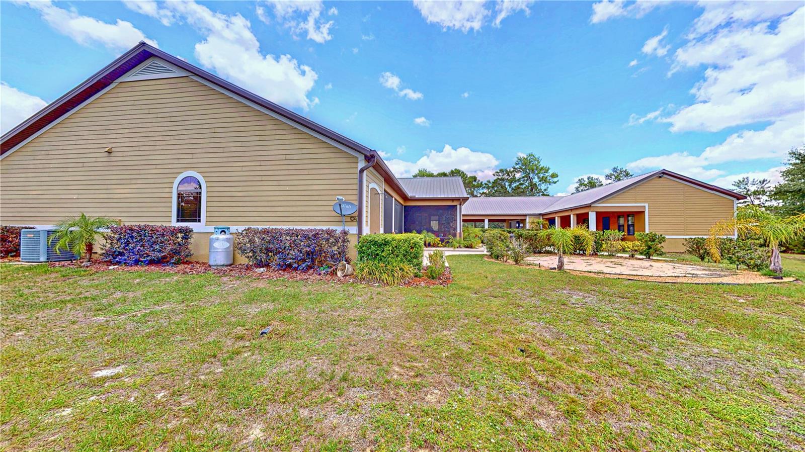 SEBRING LAKES ACRES - Residential