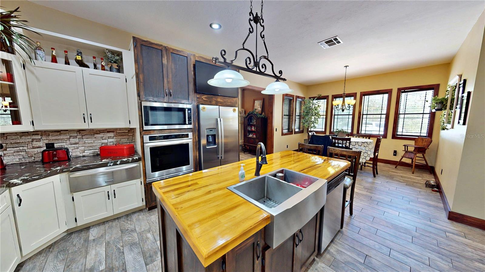 SEBRING LAKES ACRES - Residential