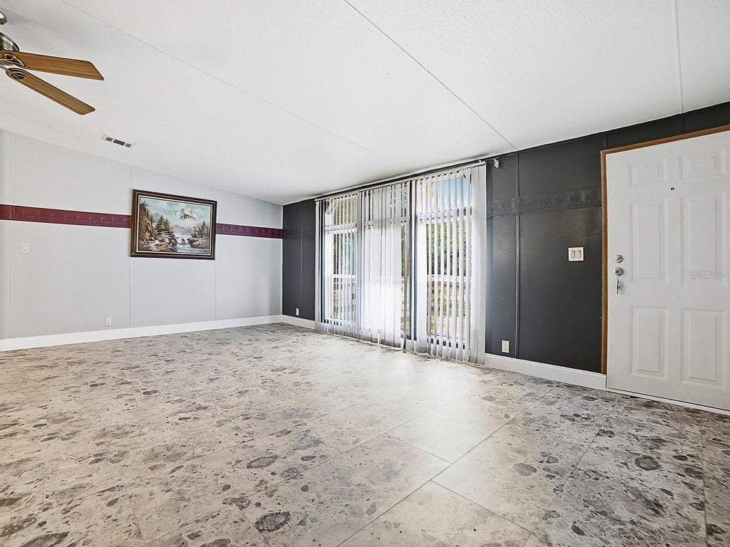 Photo of 15875 NE 148th Terrace Road, Fort Mccoy, FL 32134 (MLS # G5117893)