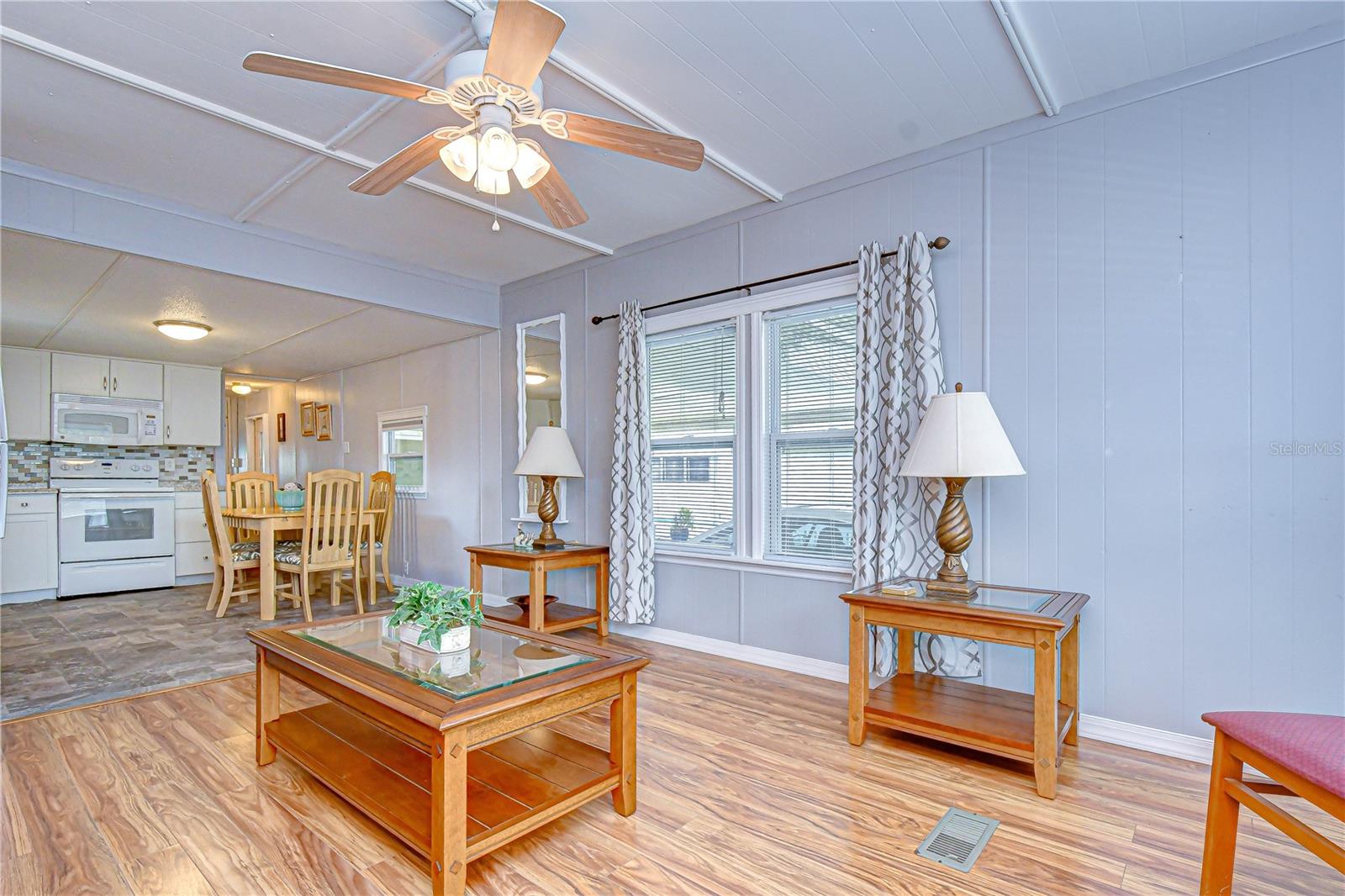 SLEEPY HOLLOW MOBILE ESTATES - Residential