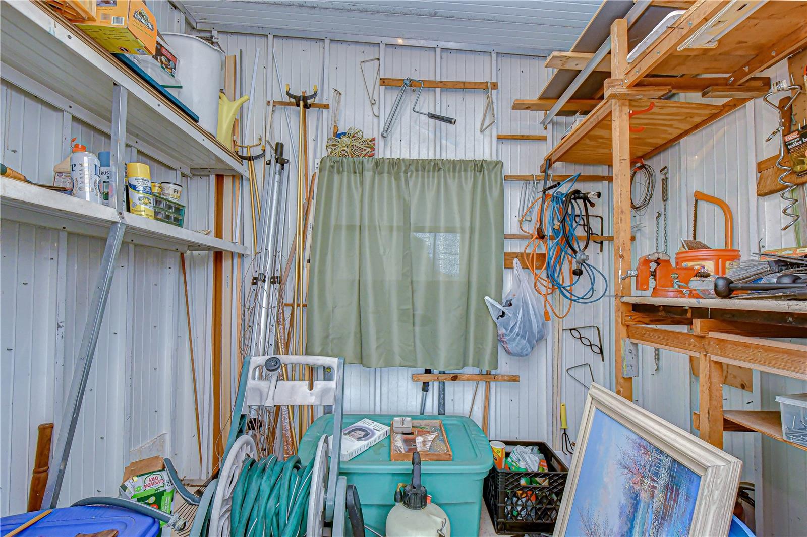 SLEEPY HOLLOW MOBILE ESTATES - Residential