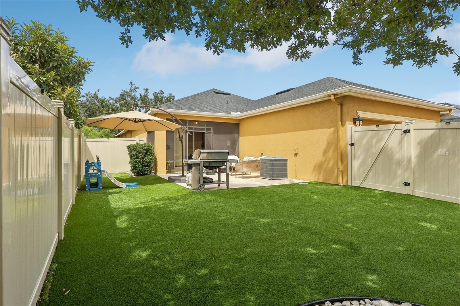 2217 LONG DERBY WAY