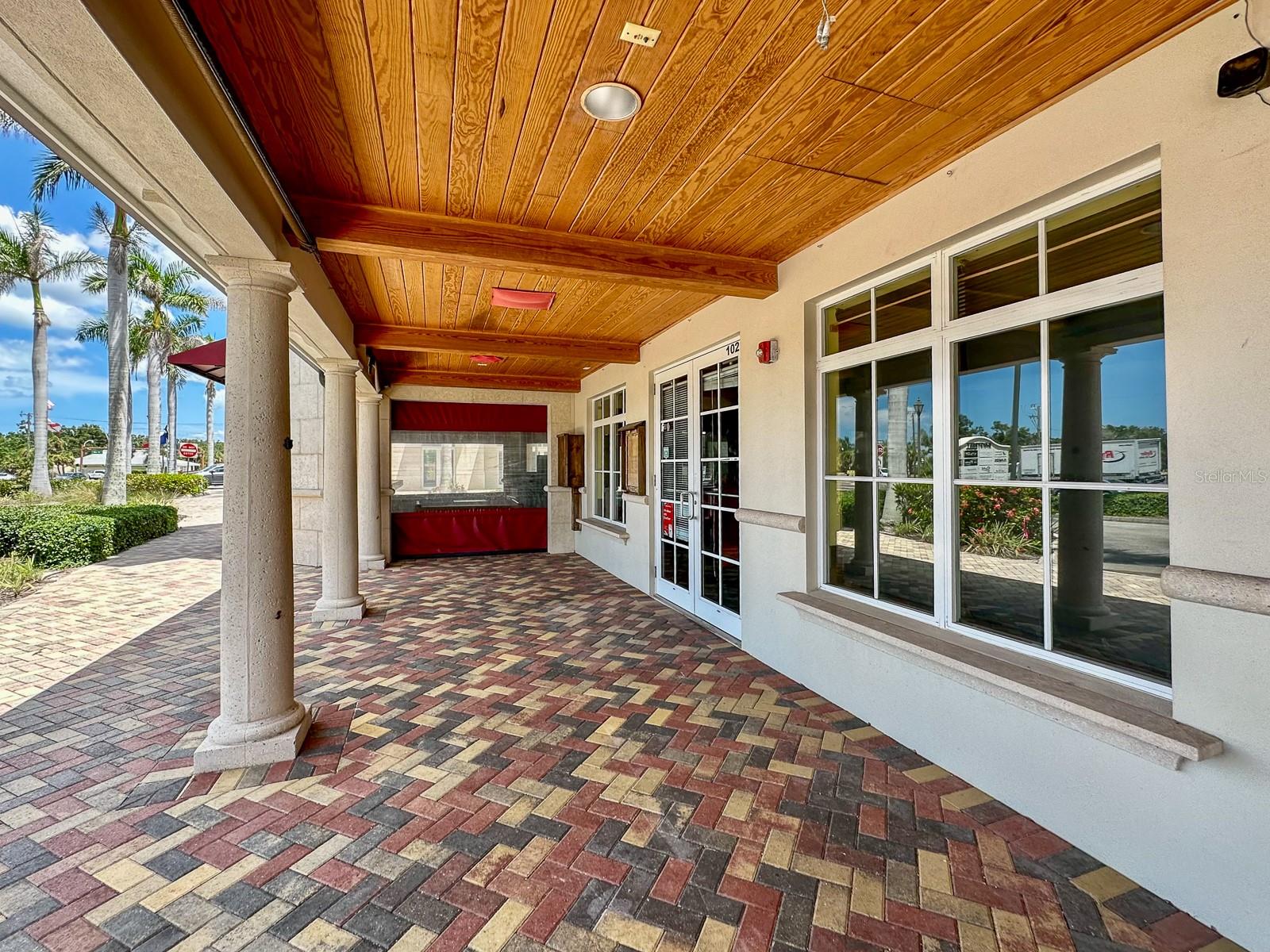 PHASE 1 OF BAY STREET - Commercial Sale