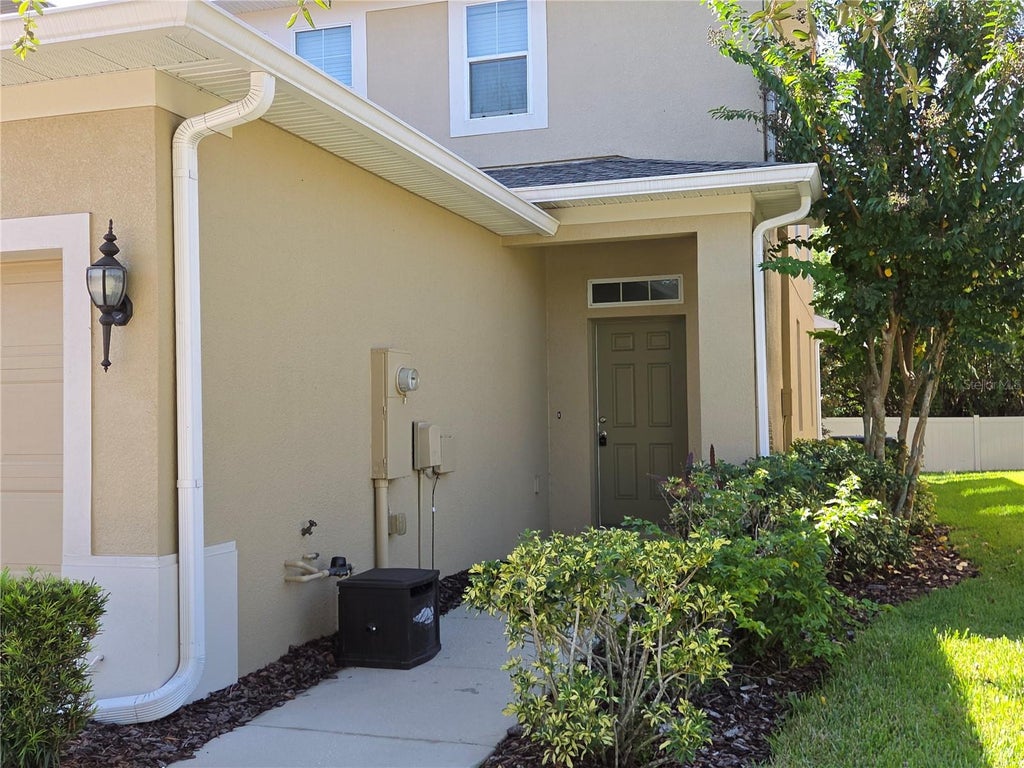Photo of 2229 Broadway View Avenue, Brandon, FL 33510 (MLS # TB8553123)