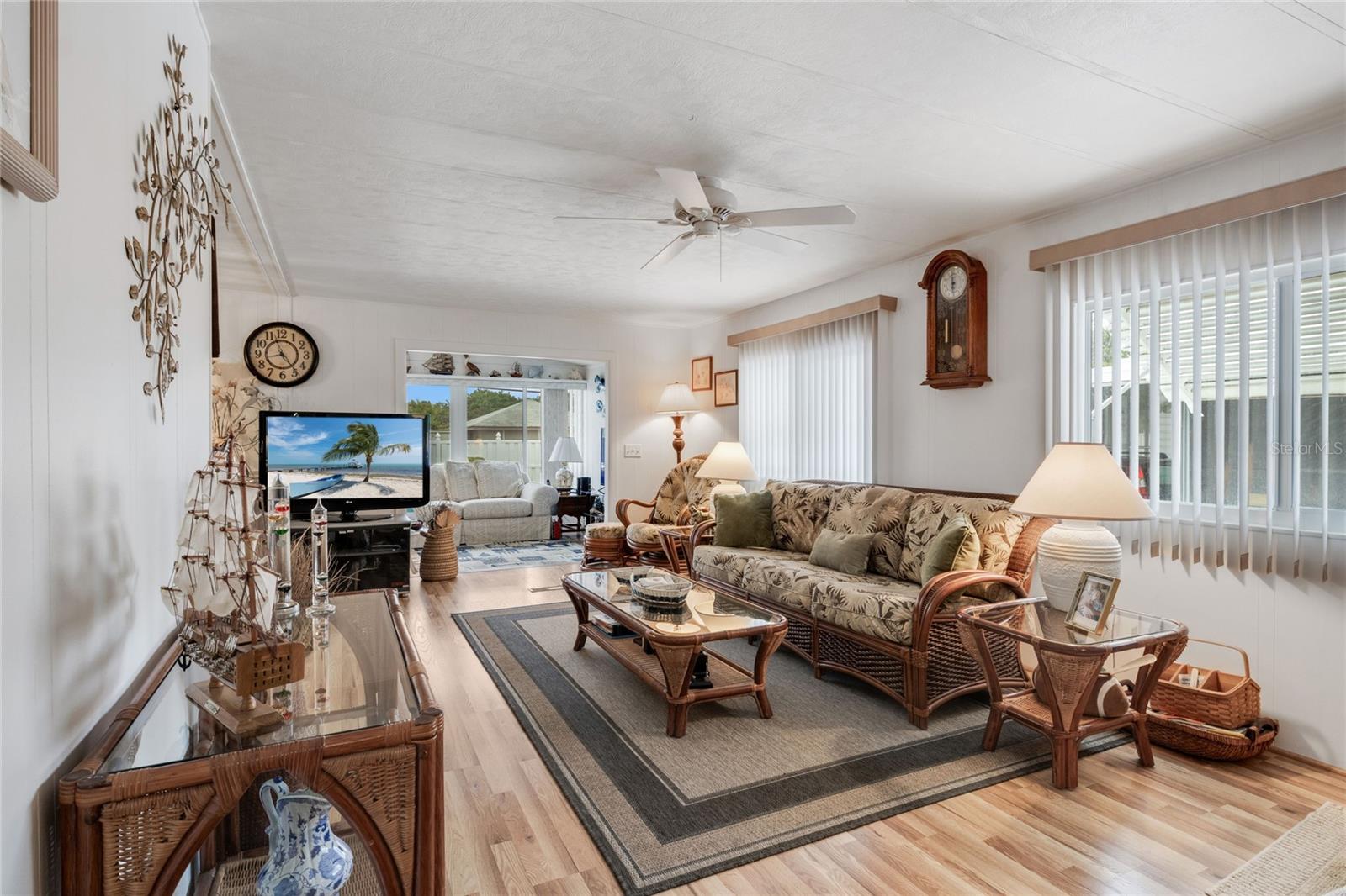 PALMA SOLA SHORES - Residential