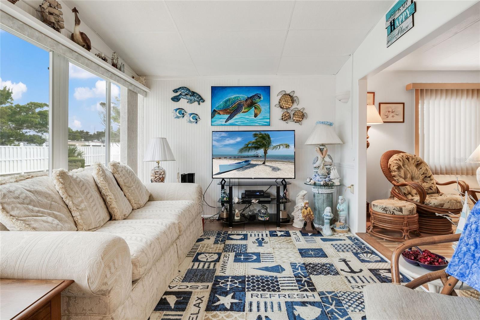 PALMA SOLA SHORES - Residential