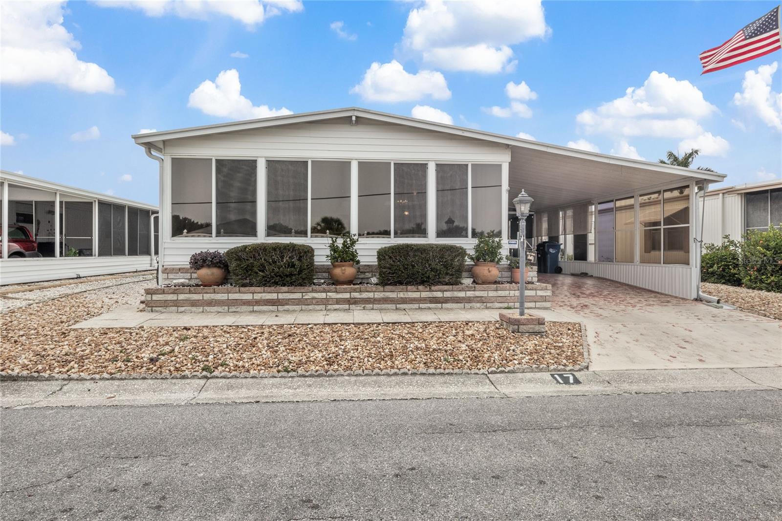 PALMA SOLA SHORES - Residential