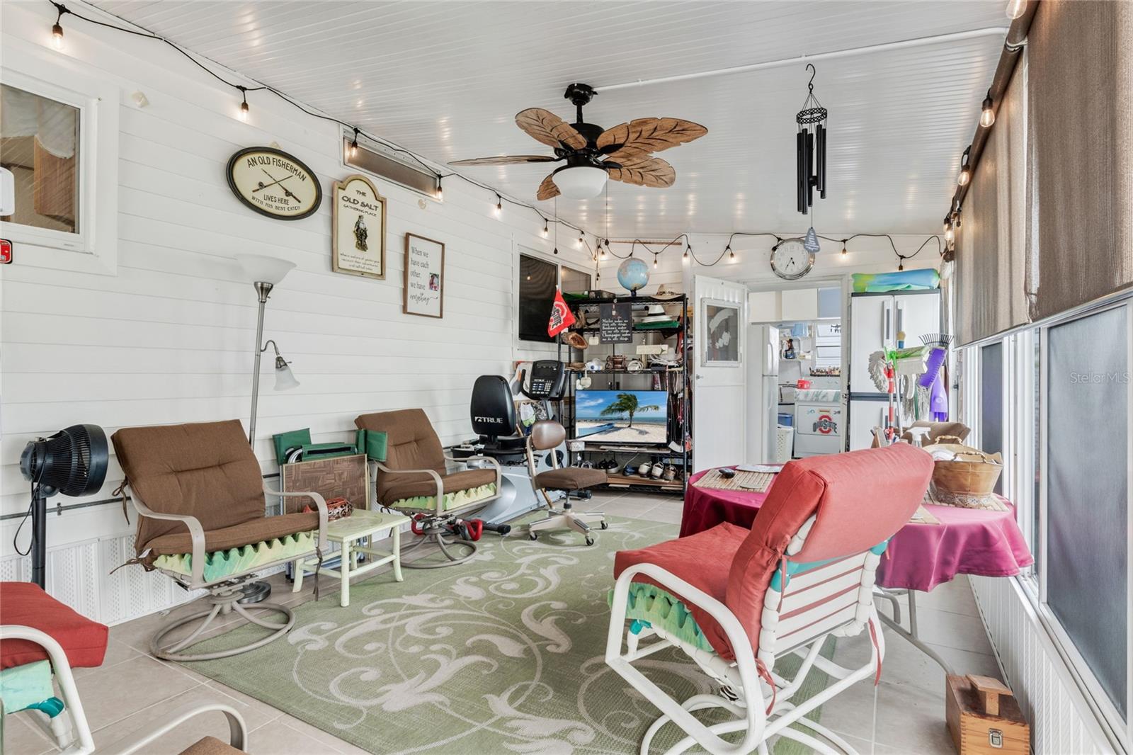 PALMA SOLA SHORES - Residential