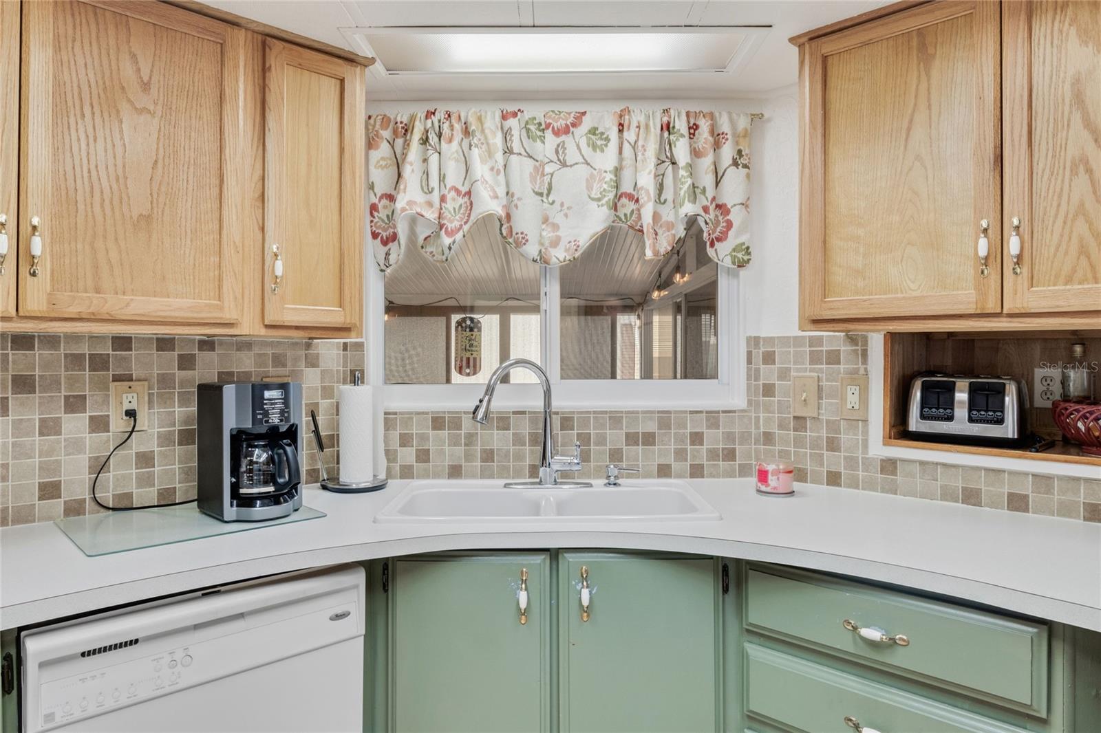 PALMA SOLA SHORES - Residential