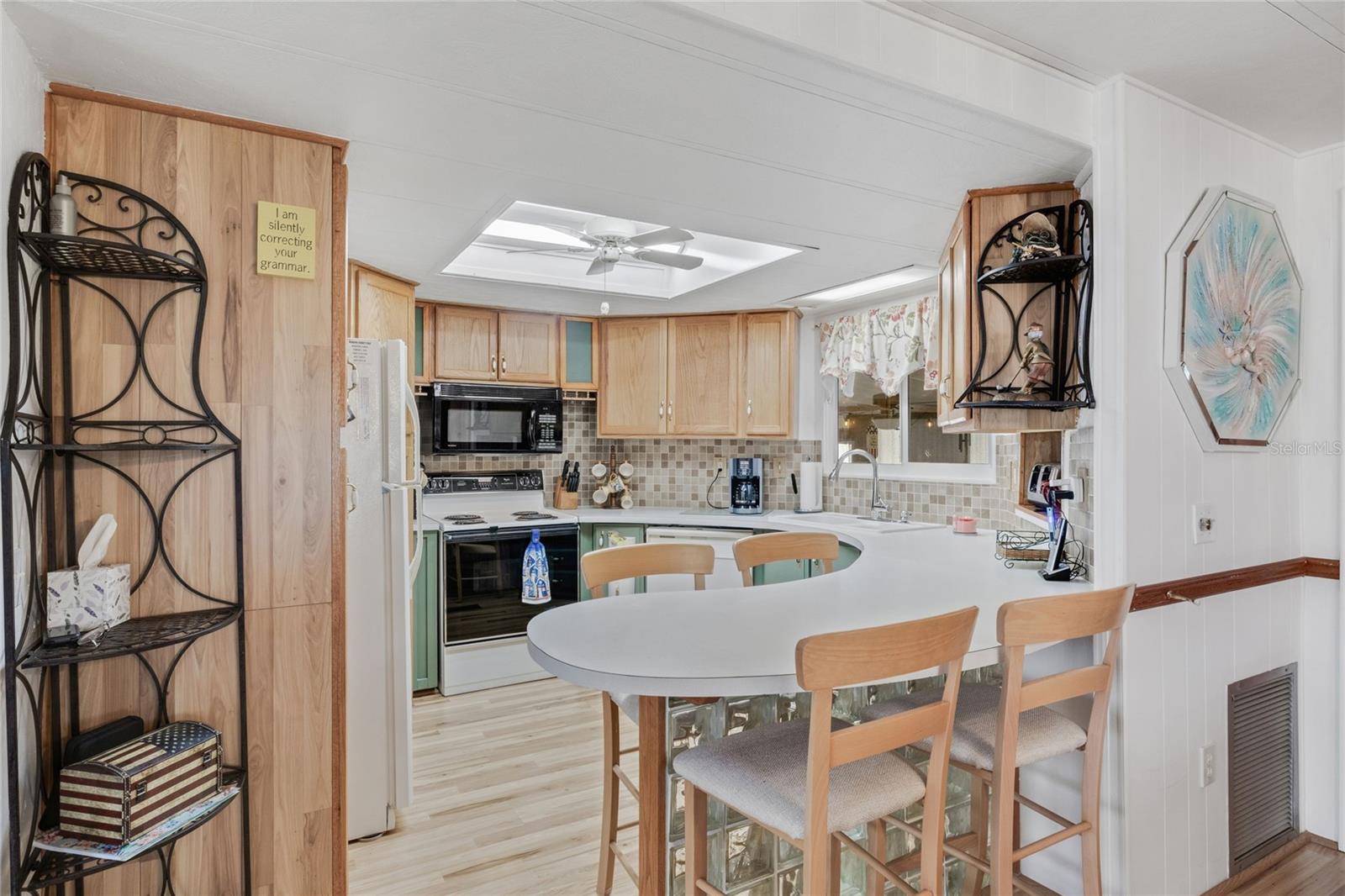 PALMA SOLA SHORES - Residential