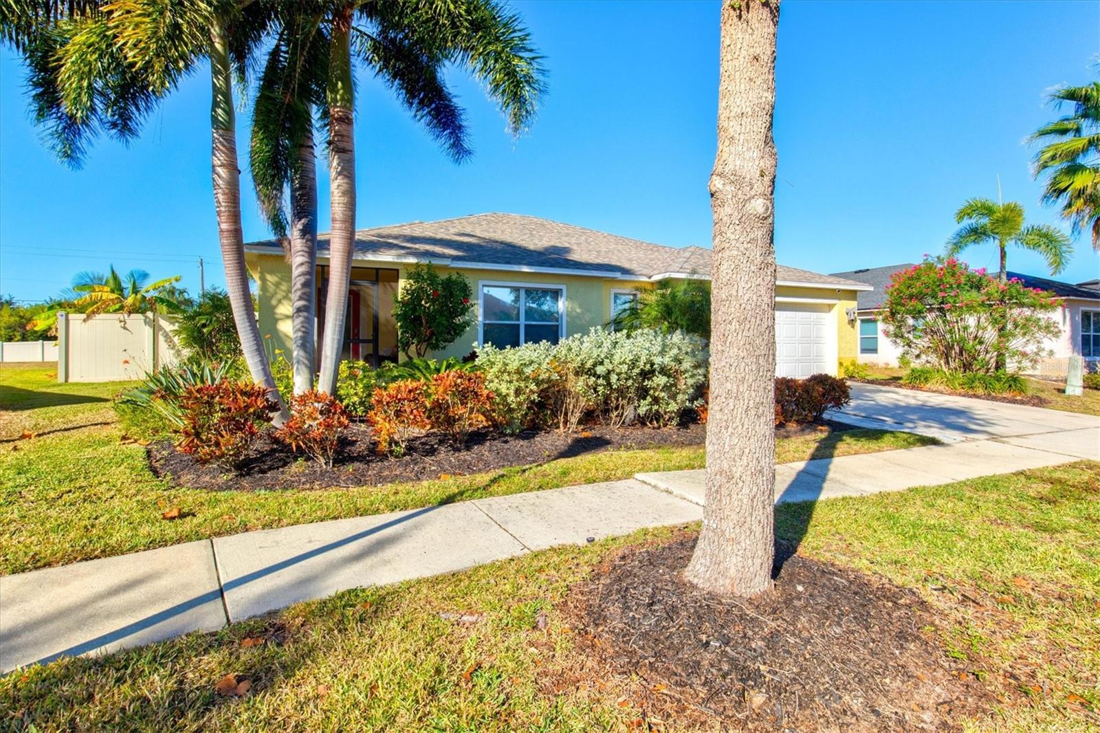 HARBOUR ISLES PH 1 - Residential