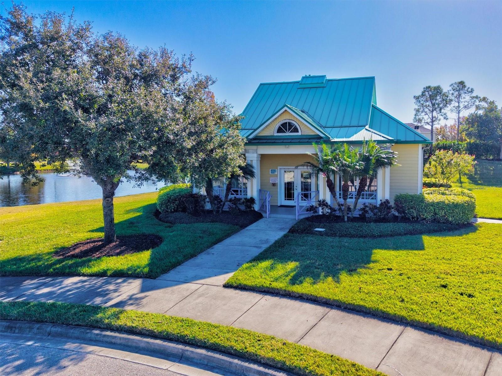 HARBOUR ISLES PH 1 - Residential