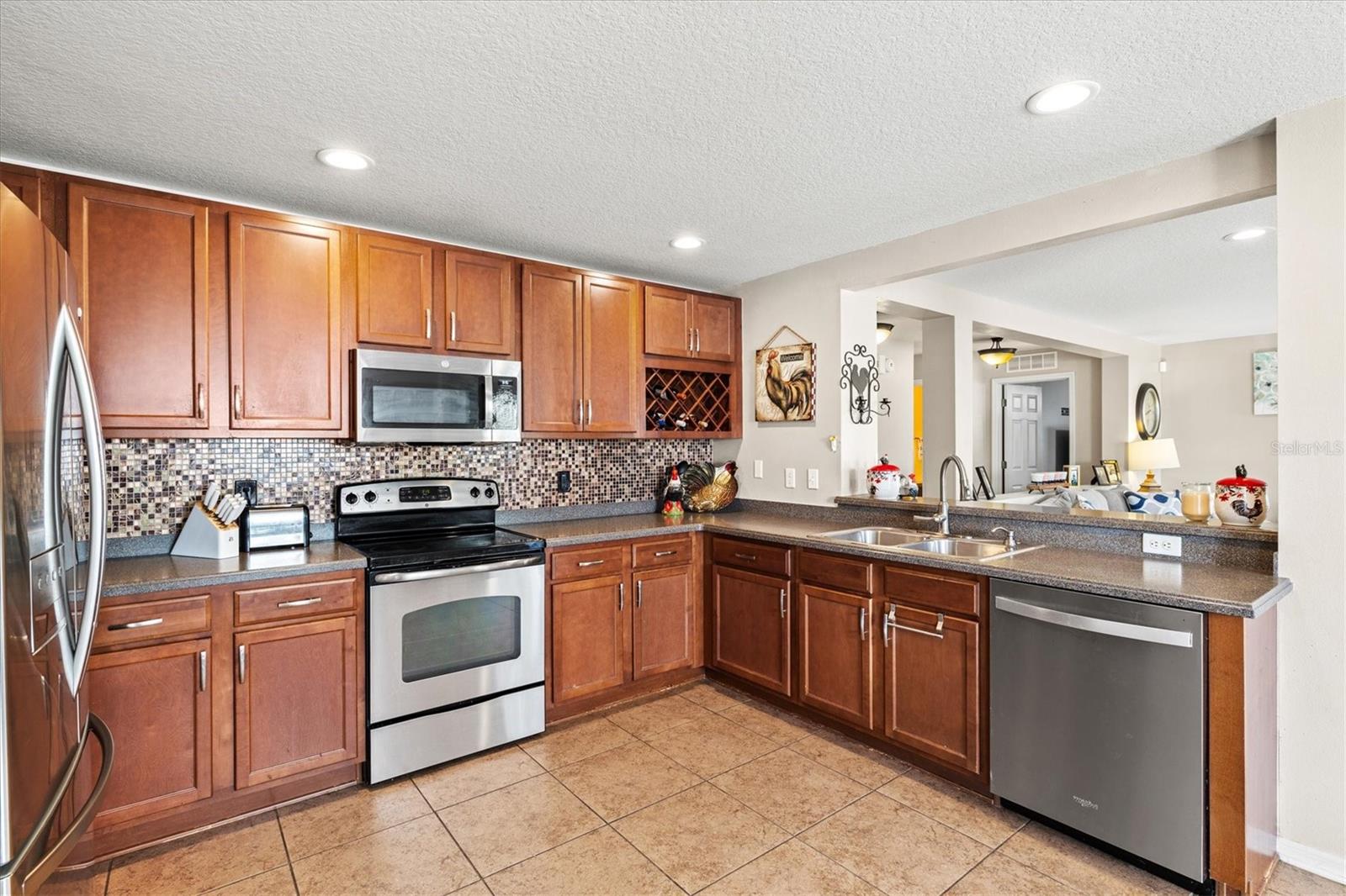 HARBOUR ISLES PH 1 - Residential