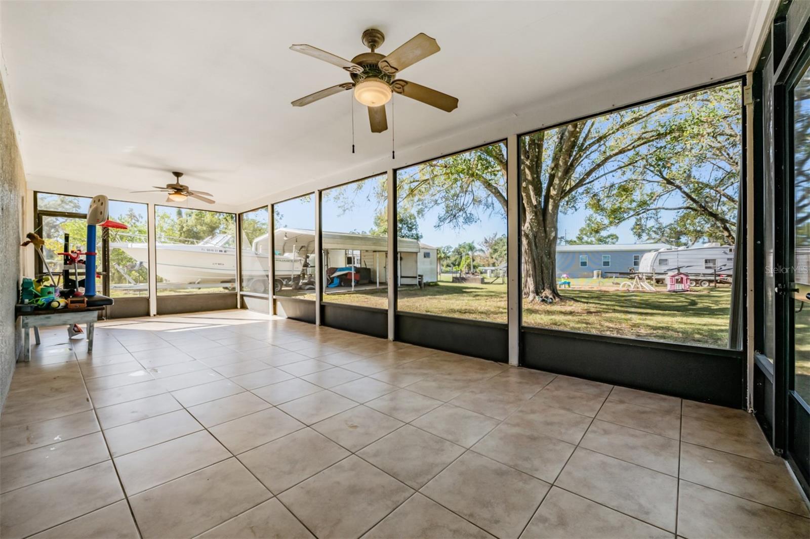 CAUSEY-ROWLAND SUB UNI - Residential