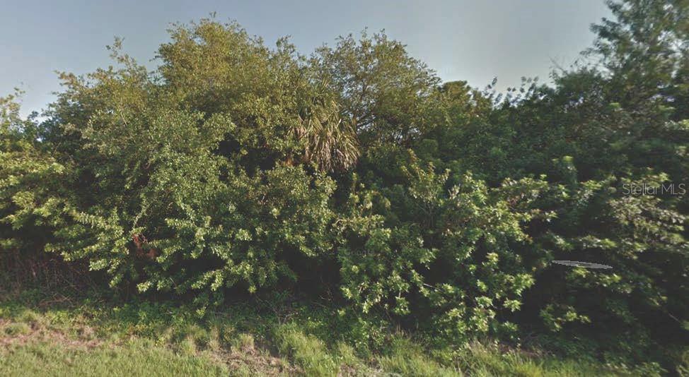 A spacious vacant lot located in a growing area of North Port, Florida!