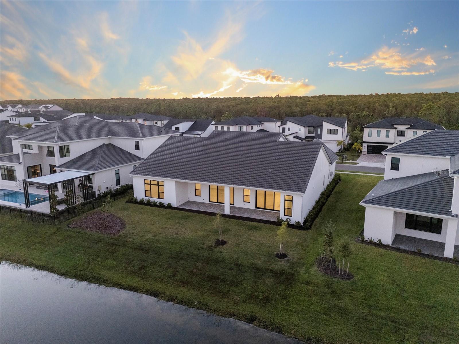 LAUREL POINTE PH 3 - Residential