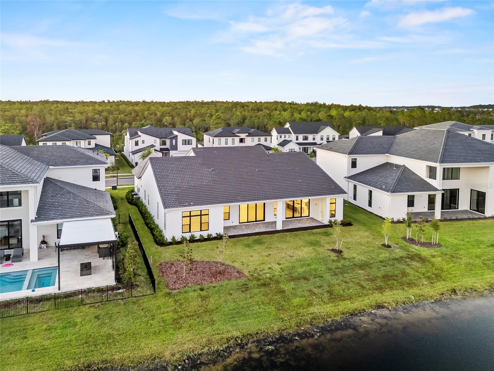 LAUREL POINTE PH 3 - Residential