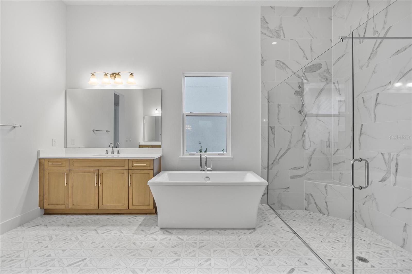 LAUREL POINTE PH 3 - Residential