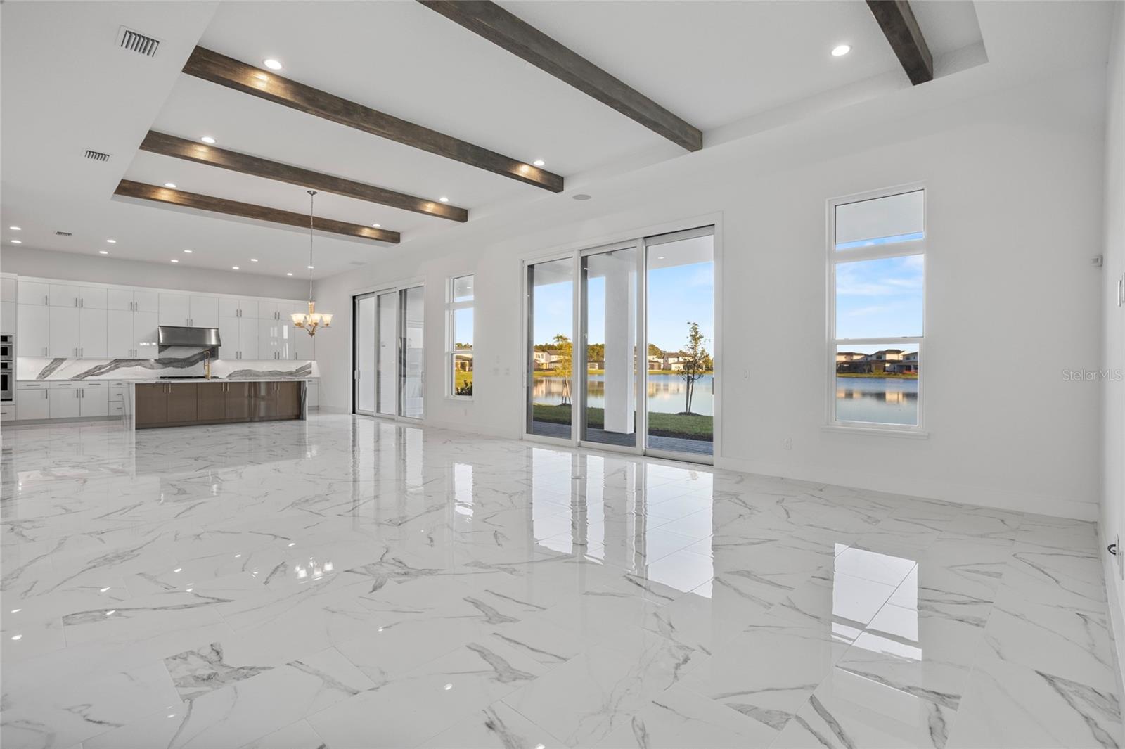 LAUREL POINTE PH 3 - Residential