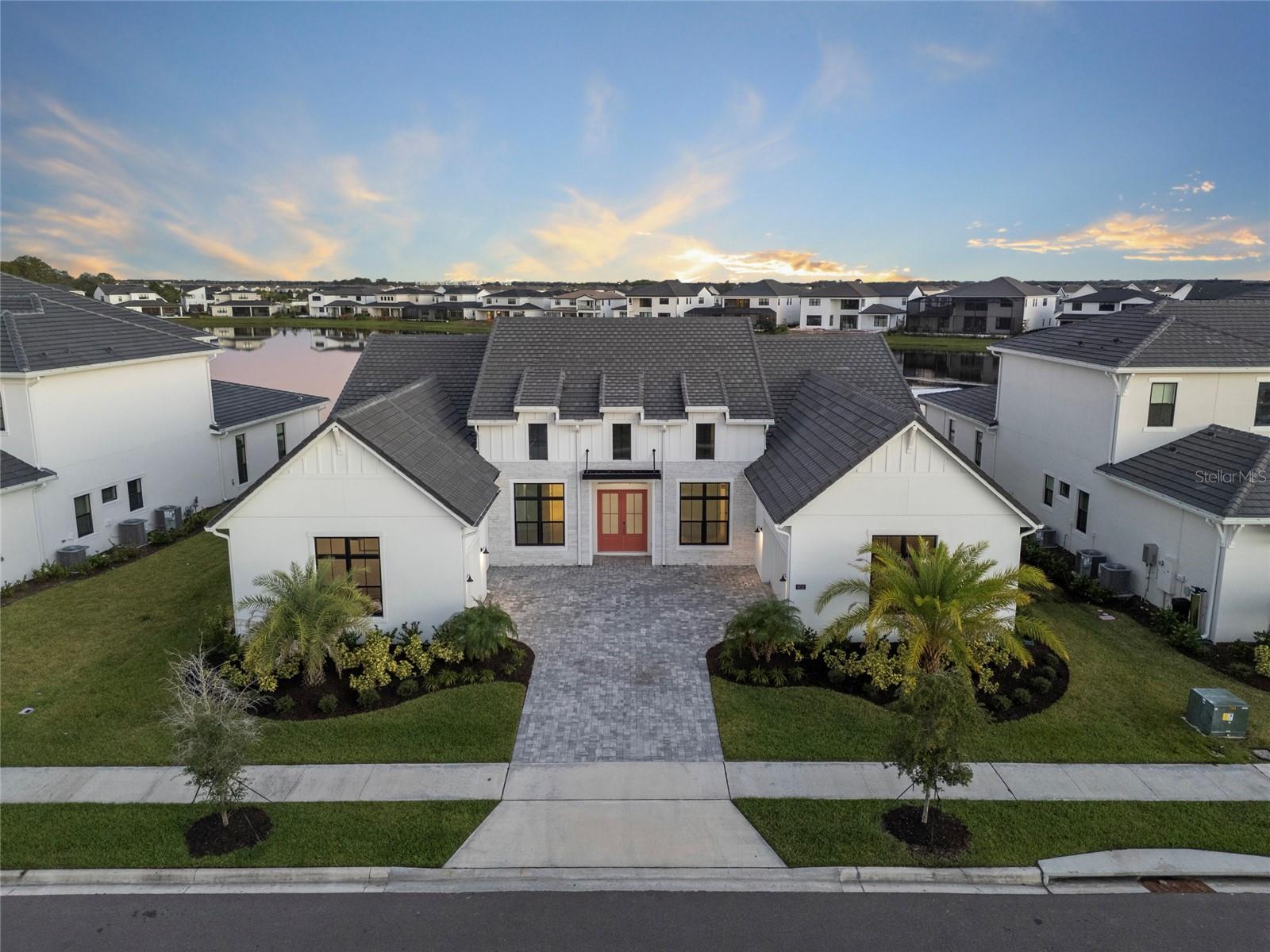 9752 LAUREL BERRY DRIVE
