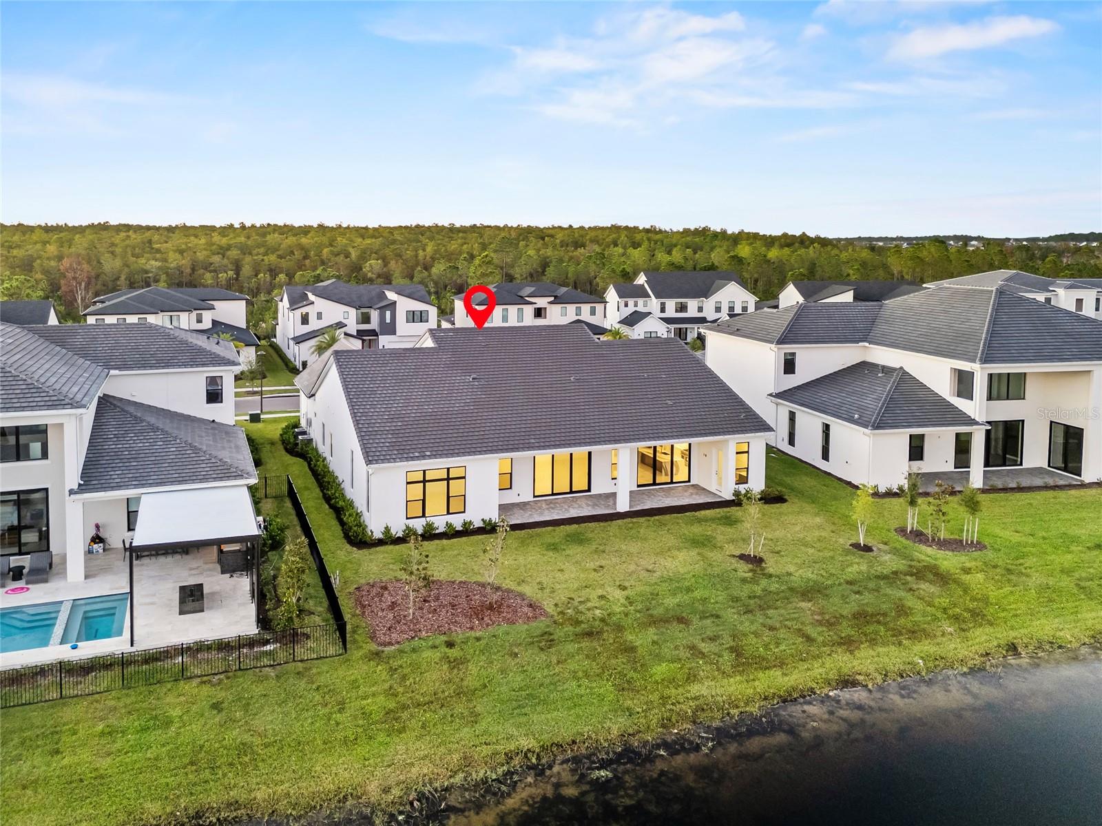 LAUREL POINTE PH 3 - Residential