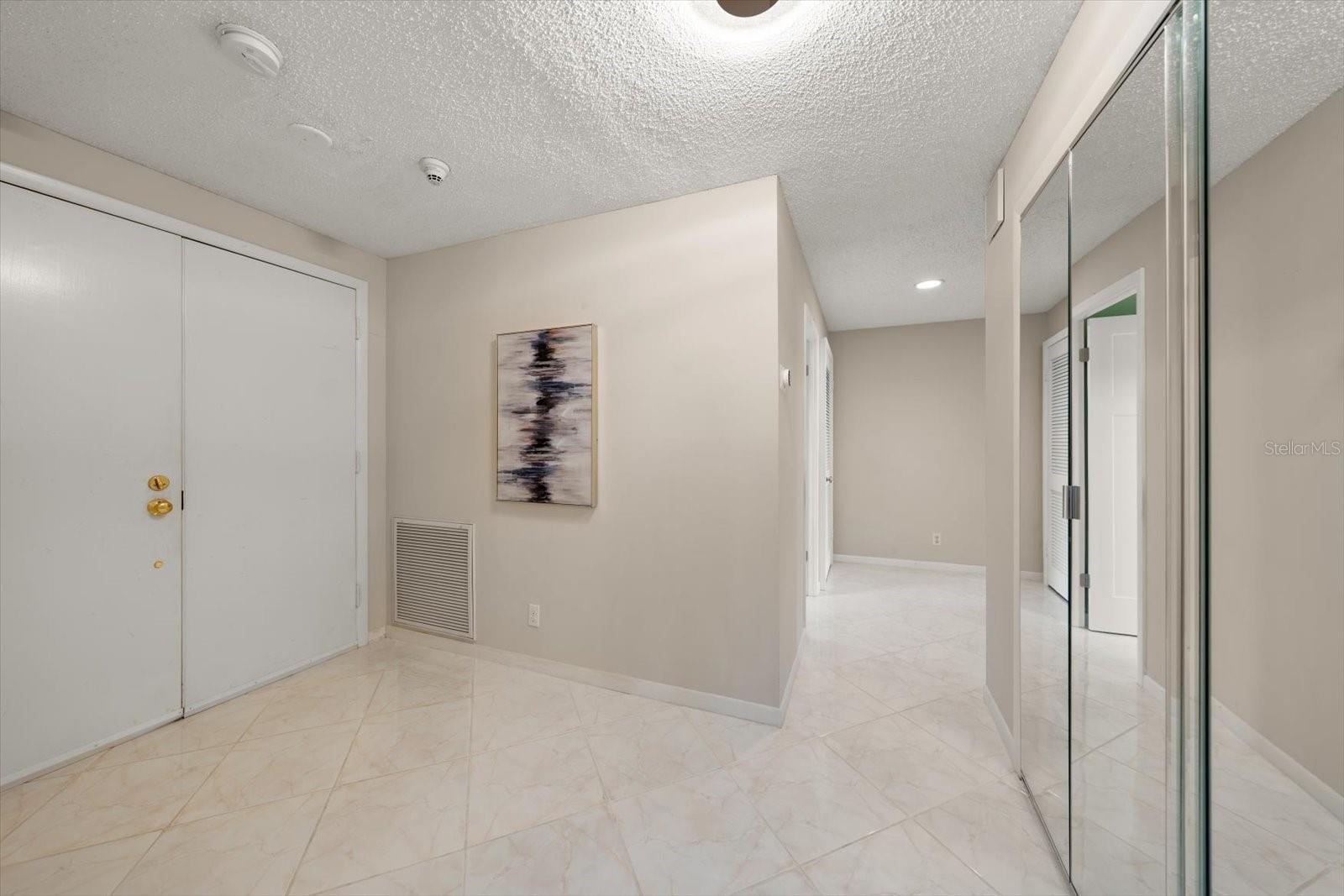 6 BELLEVIEW BOULEVARD 105