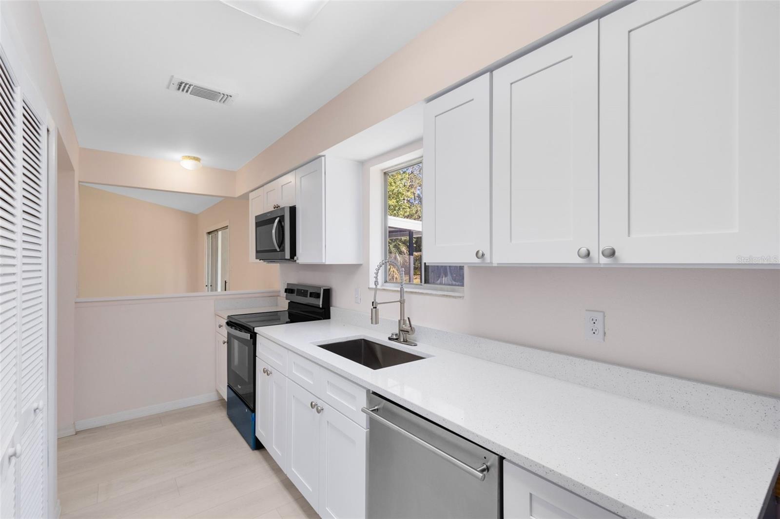 FRST OAKS PH 03 - Residential