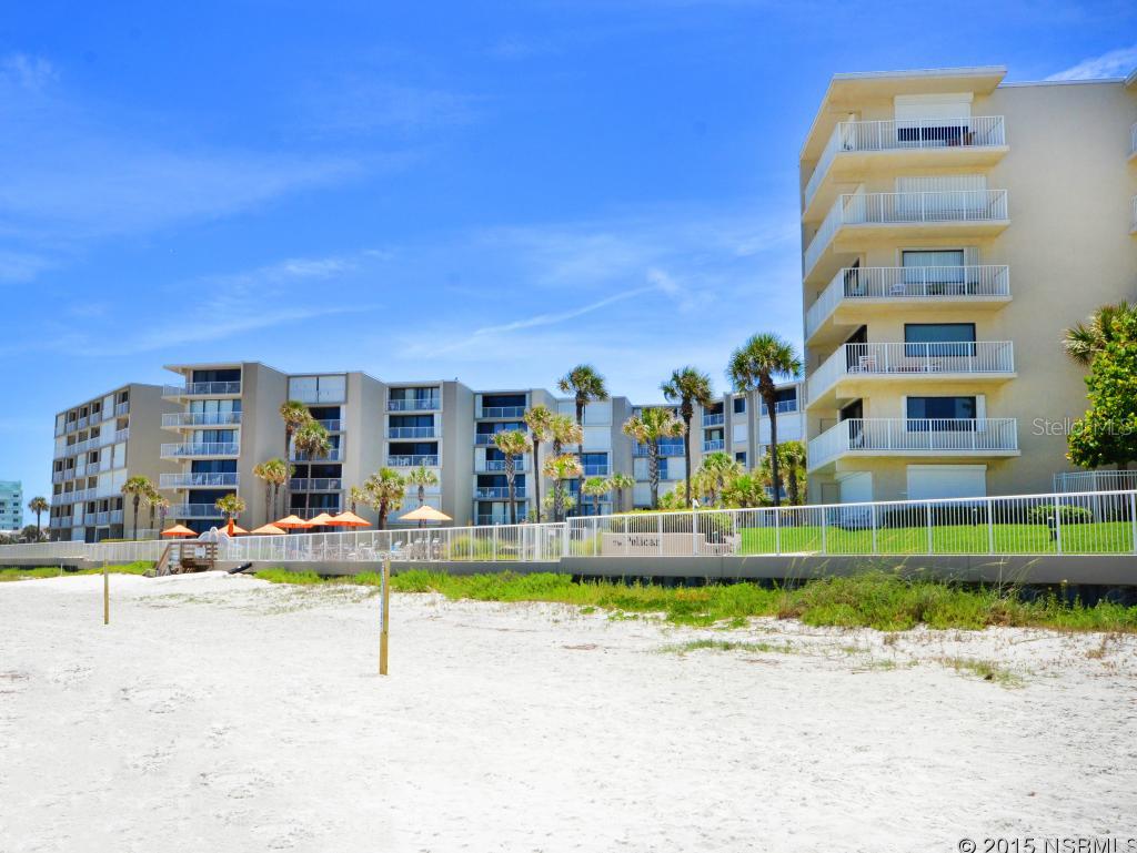 Pelican - Residential