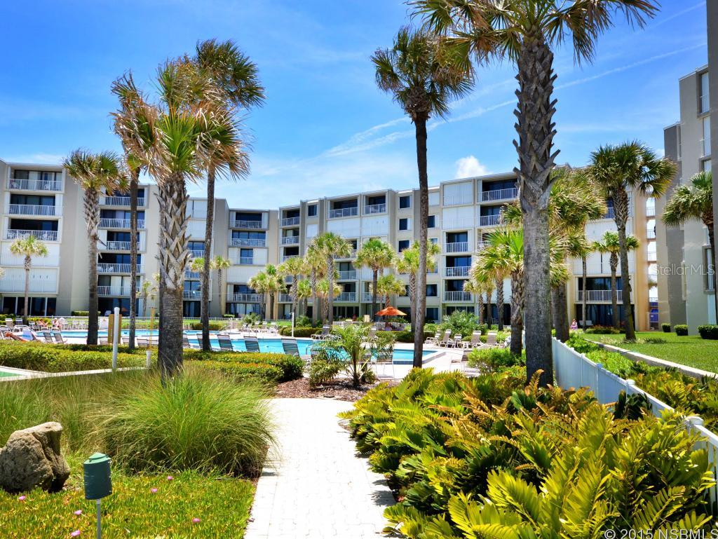 Pelican - Residential