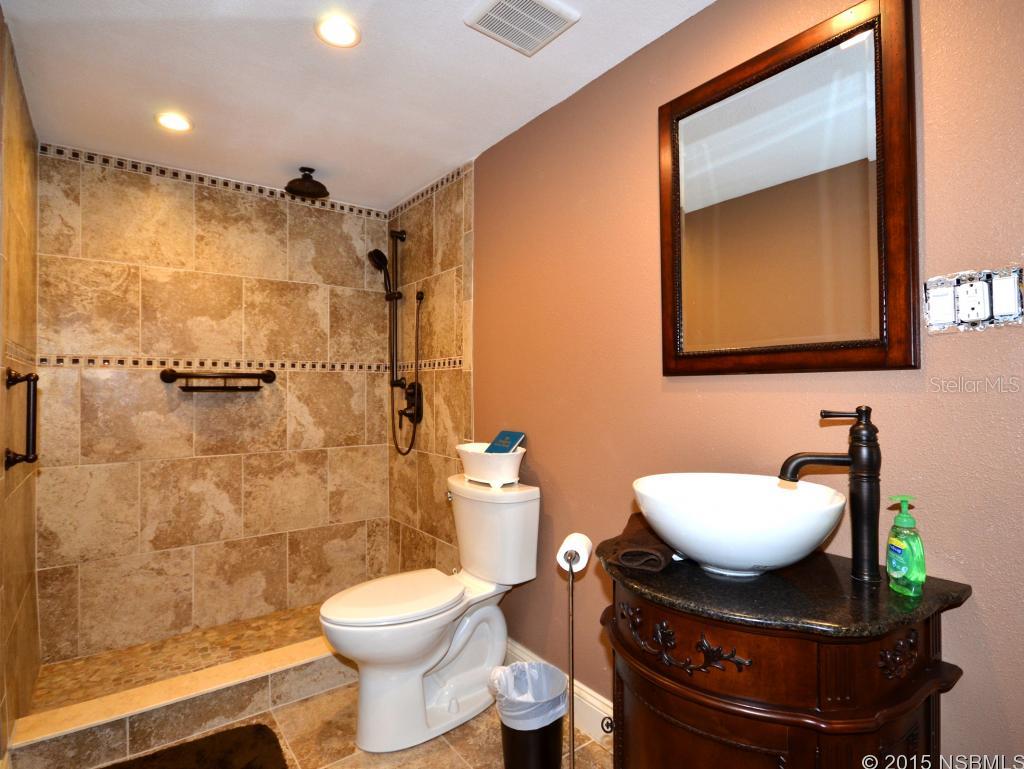 Pelican - Residential