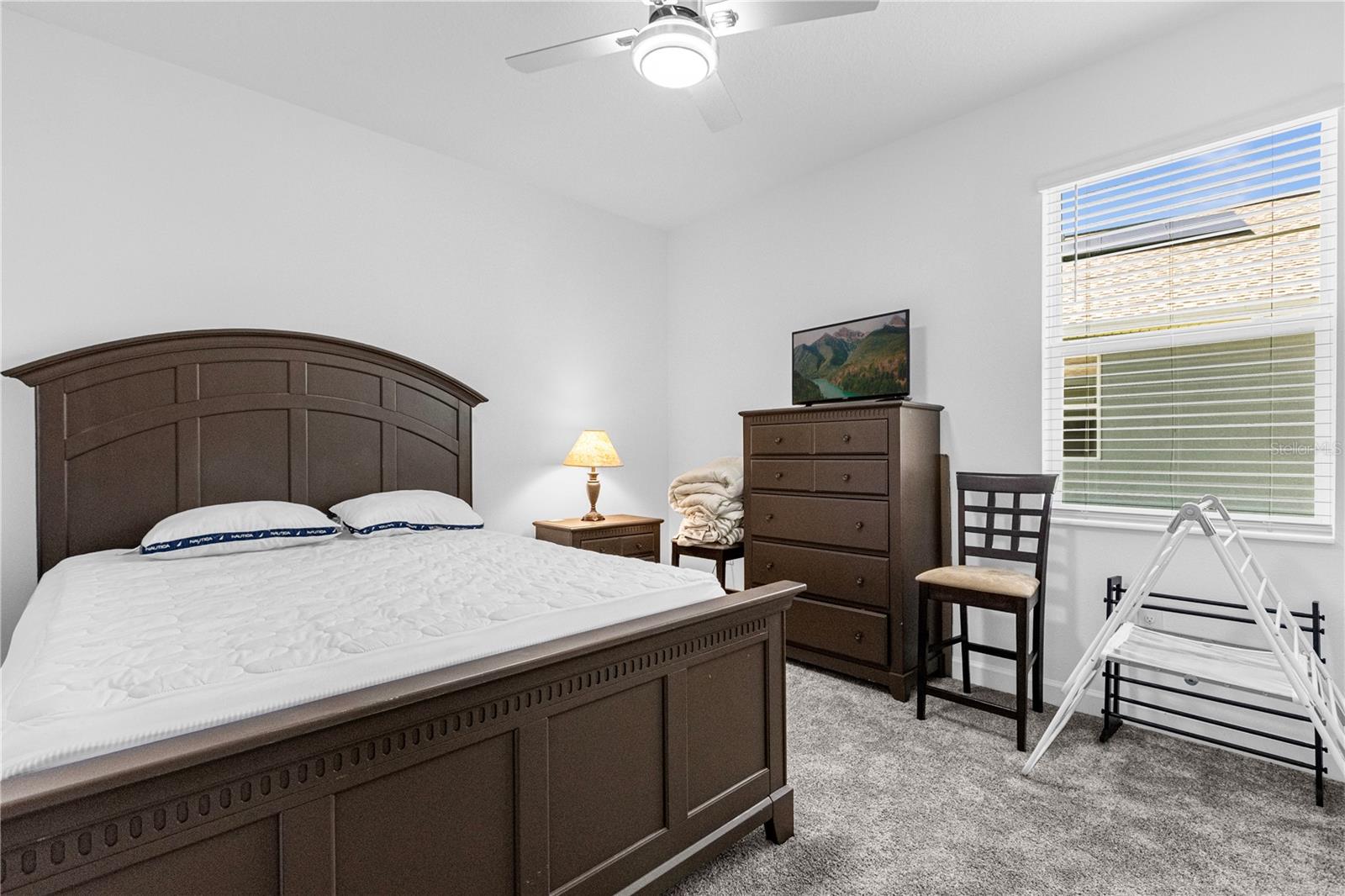 HANOVER LAKES PH 4 - Residential