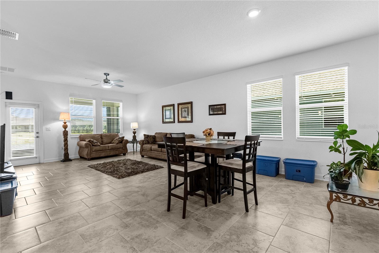 HANOVER LAKES PH 4 - Residential