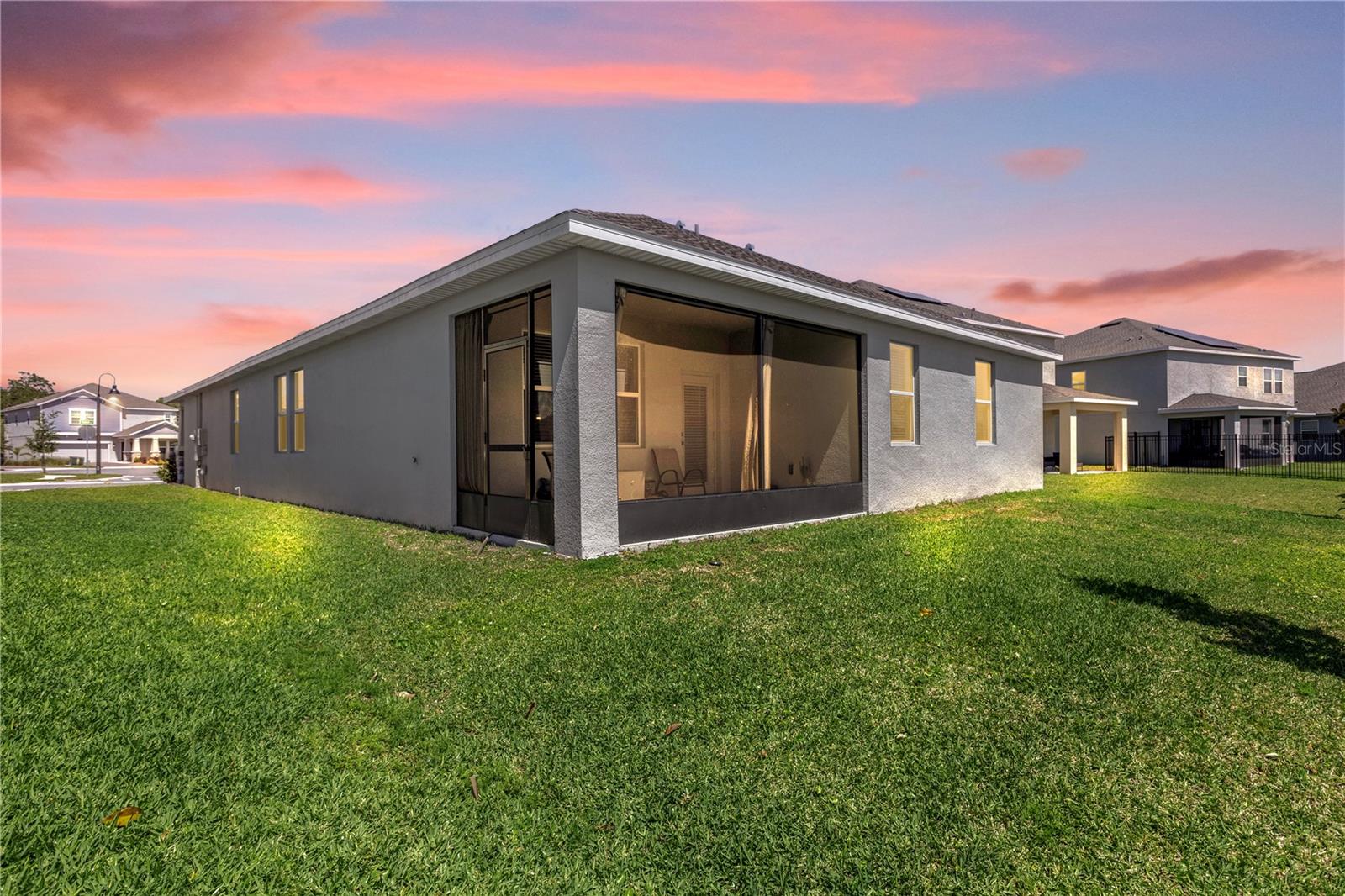 HANOVER LAKES PH 4 - Residential