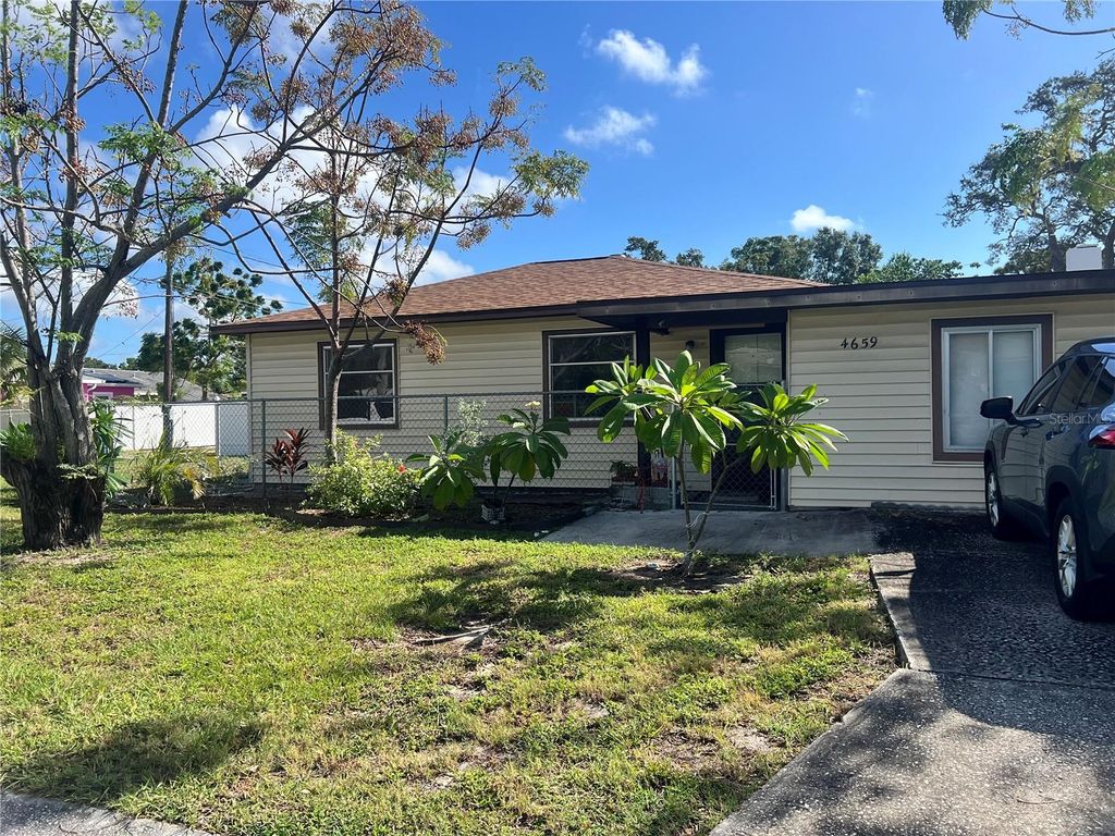Photo of 4659 9th Avenue S, St Petersburg, FL 33711 (MLS # TB8434988)
