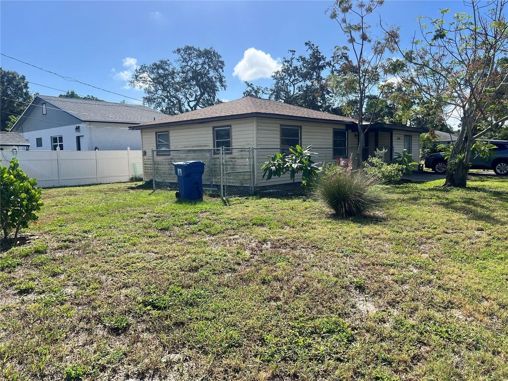 Photo of 4659 9th Avenue S, St Petersburg, FL 33711 (MLS # TB8434988)