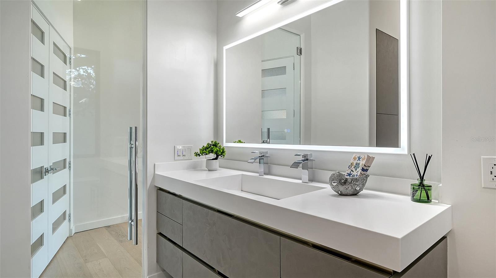 HARBOR ACRES SEC 2 - Residential