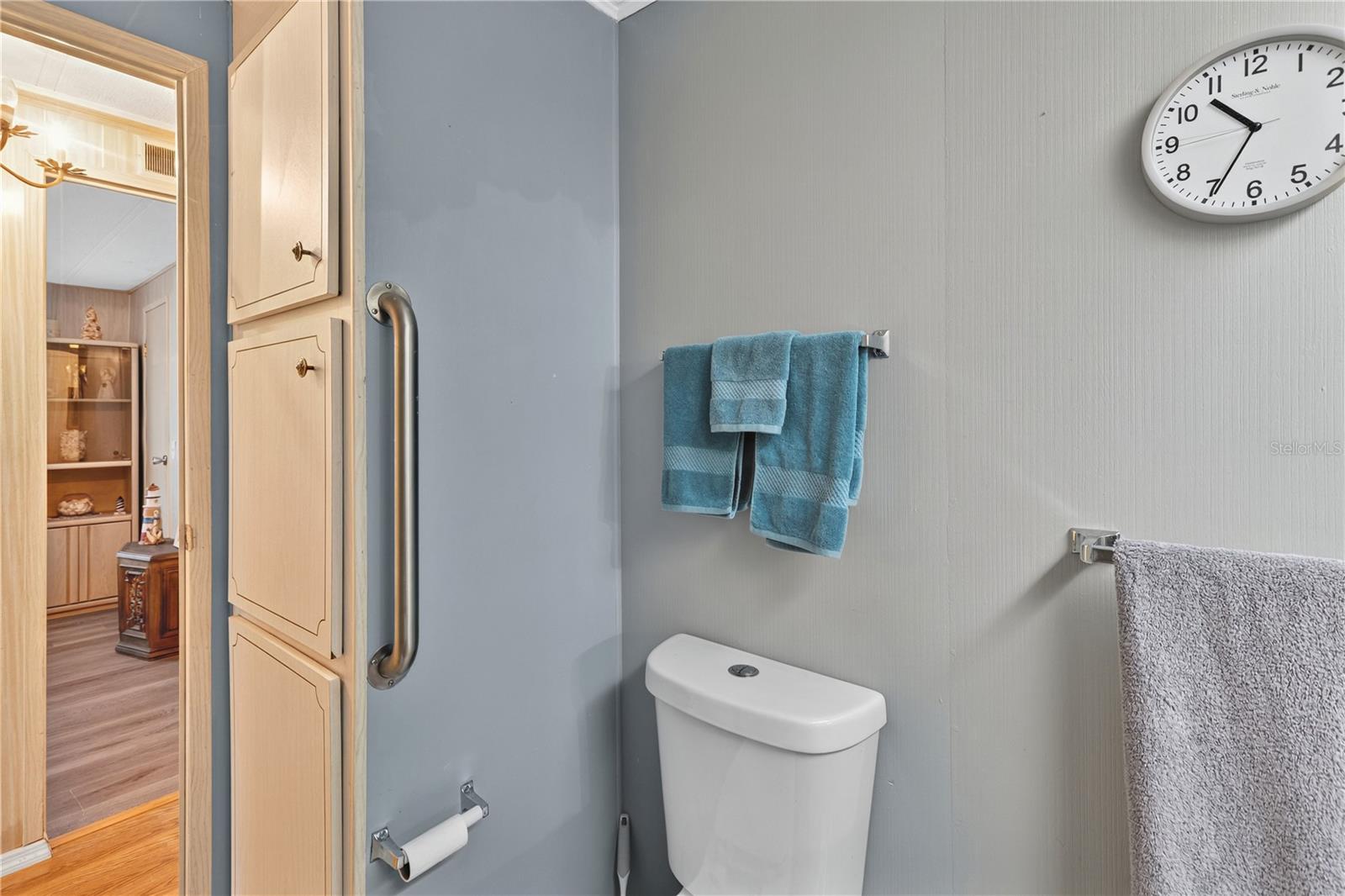 LA CASA MHP CO-OP - Residential