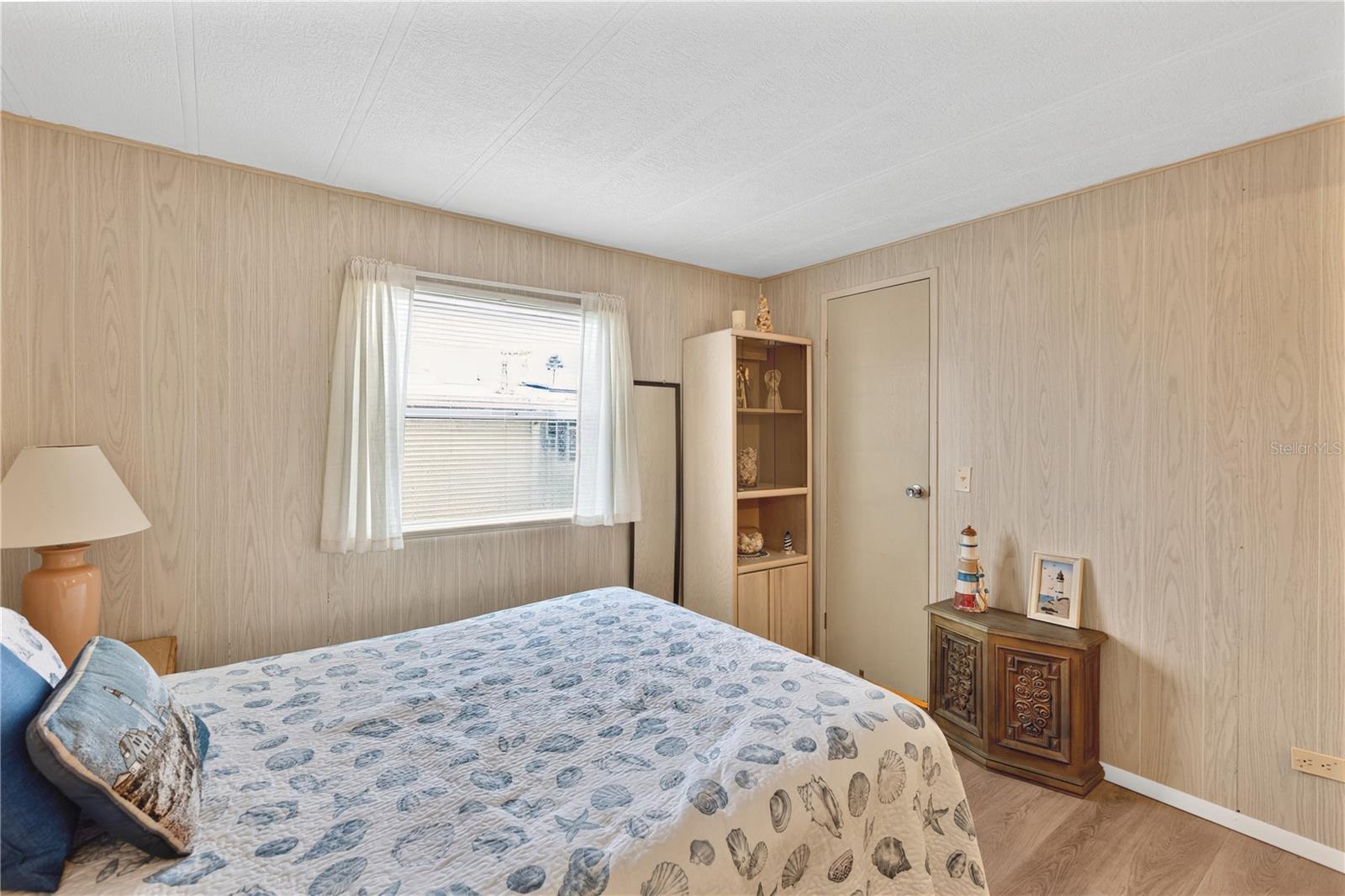 LA CASA MHP CO-OP - Residential