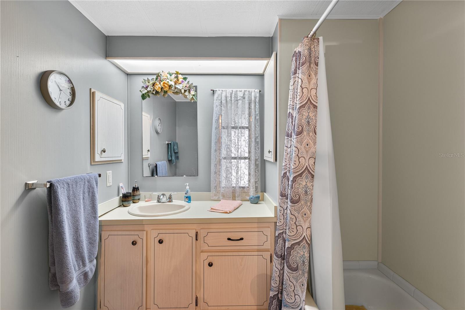 LA CASA MHP CO-OP - Residential