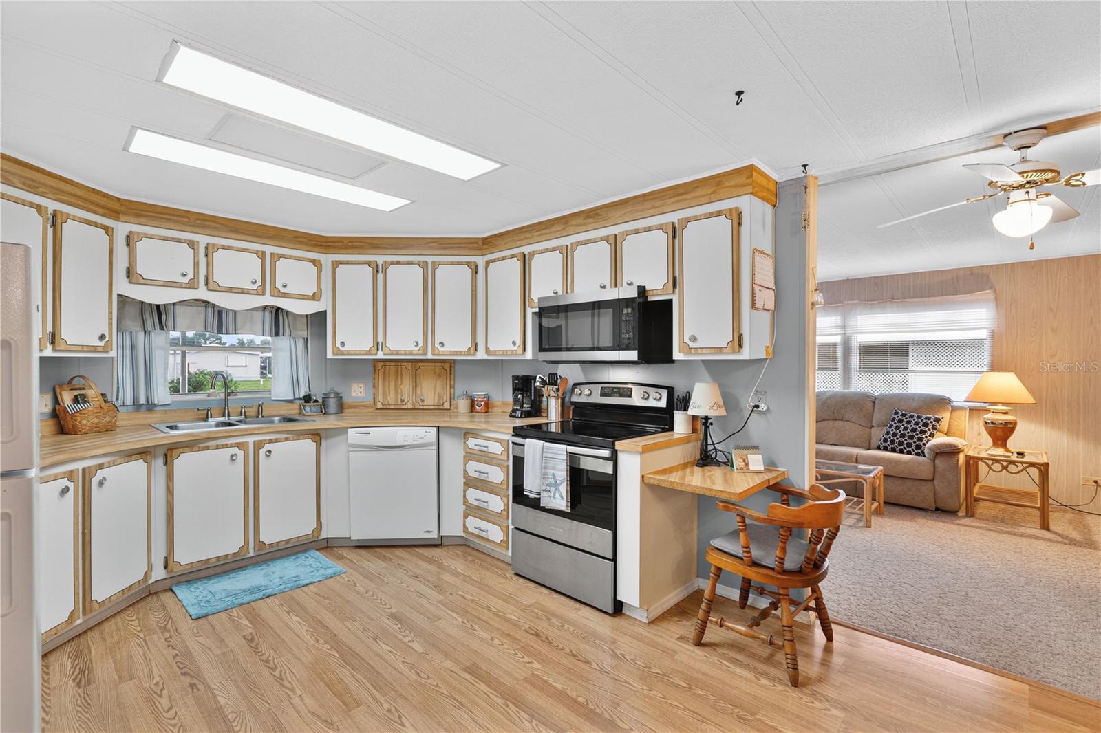 LA CASA MHP CO-OP - Residential