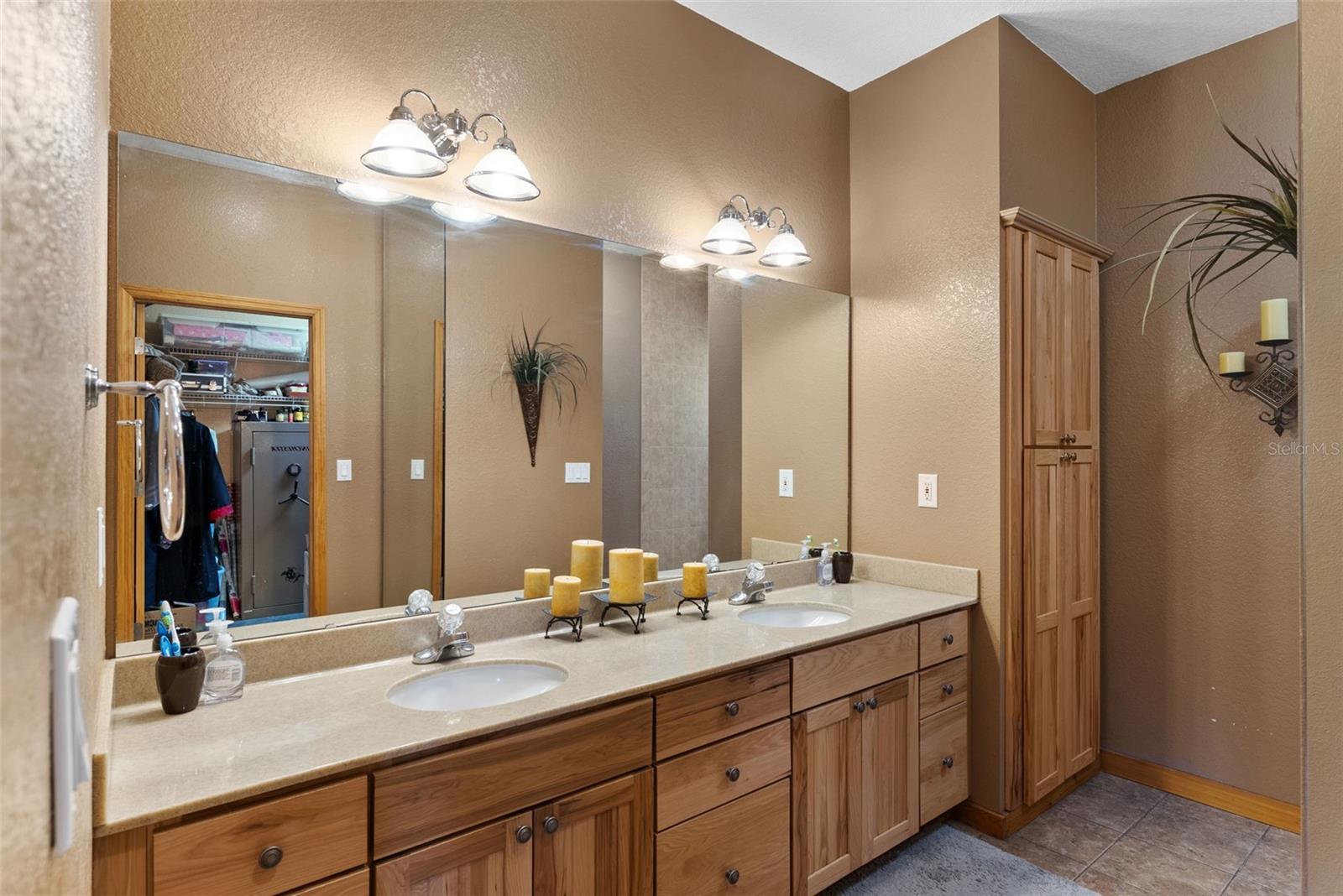 S & W SUB - Residential