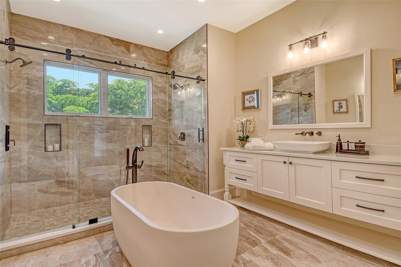 BONAIRE AT LONGBOAT KEY - Residential