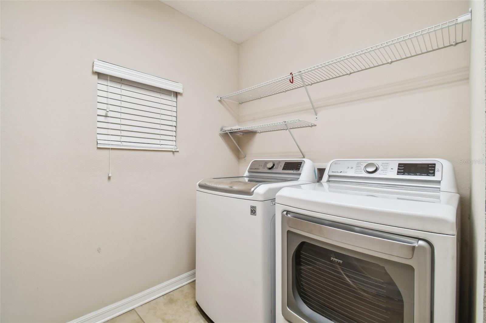 INTERBAY - Residential Lease