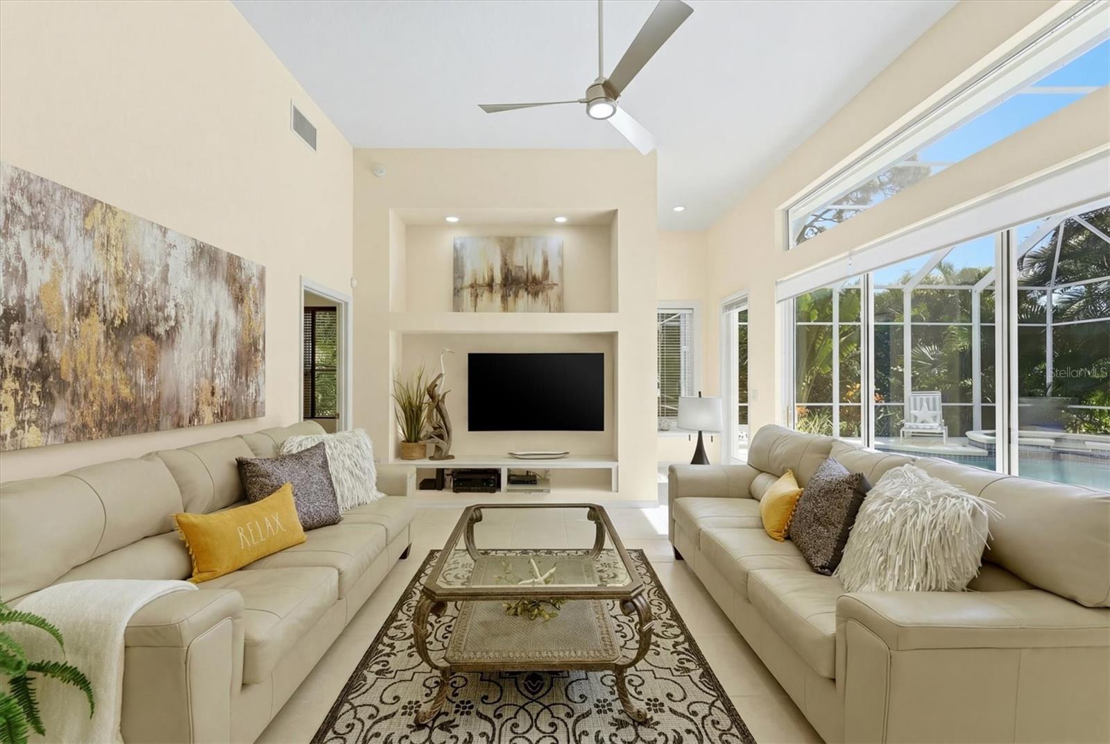 WOODLANDS PARK ON PALMA SOLA BAY - Residential